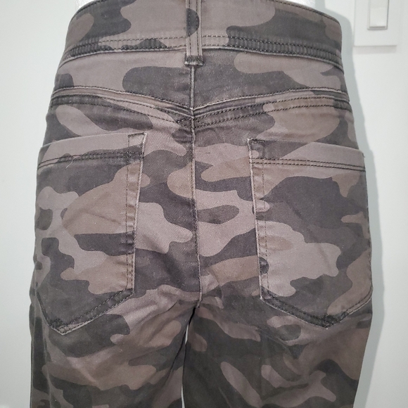 Democracy Women's Ab Solution Jegging - Picture 7 of 16